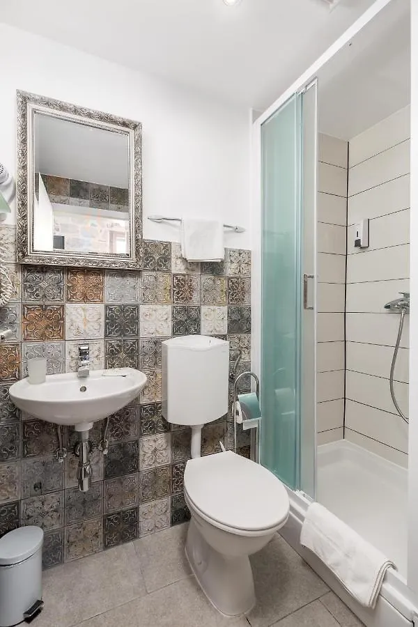 ****  Captain'S Guest House Split Croacia