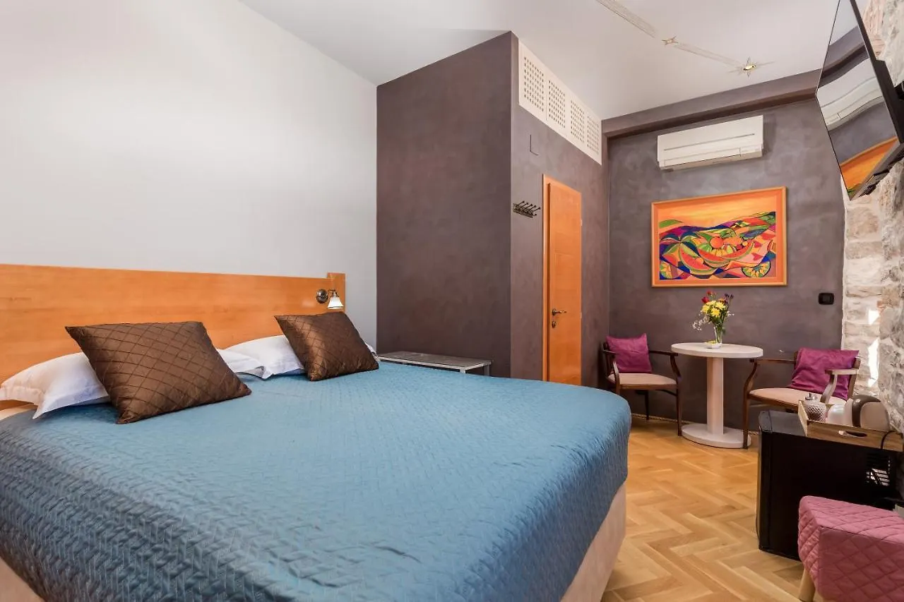 ****  Captain'S Guest House Split Croatia